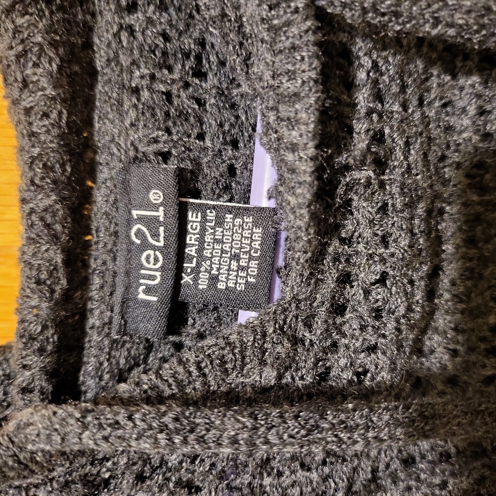 Dark Grey Open Knit Sweater EUC - Picture 3 of 3